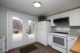 26061 Kendall Ln, Wyoming, MN 55092 - Photo 3