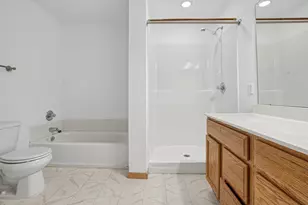 1473 Magnolia Ave E, Saint Paul, MN 55106 - Photo 9