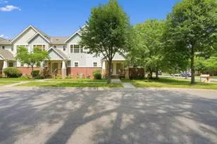 1473 Magnolia Ave E, Saint Paul, MN 55106 - Photo 1