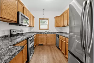 1473 Magnolia Avenue E, Saint Paul, MN 55106 - Photo 3
