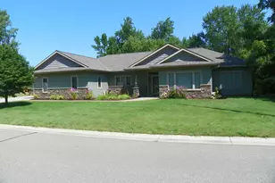 471 Coleman Ave E, Eden Valley, MN 55329 - Photo 3