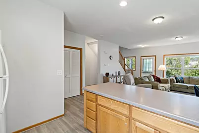 2935 Hemingway Drive, Chaska, MN 55318 - Photo 15