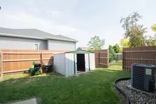 2304 36th St S, Moorhead, MN 56560 - Photo 45