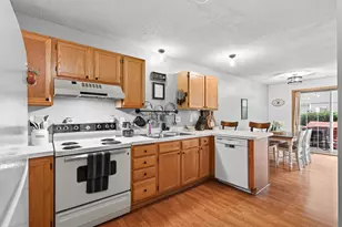 9966 Fillmore St NE, Blaine, MN 55434 - Photo 11