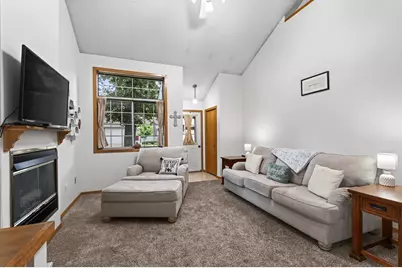 9966 Fillmore Street NE, Blaine, MN 55434 - Photo 5