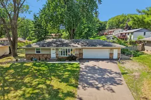 15204 Lead St, Burnsville, MN 55306 - Photo 3