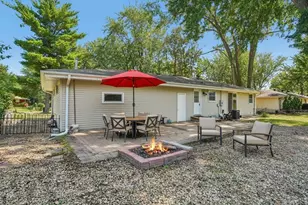 15204 Lead St, Burnsville, MN 55306 - Photo 5