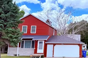 107 7th St SE, Dilworth, MN 56529 - Photo 1