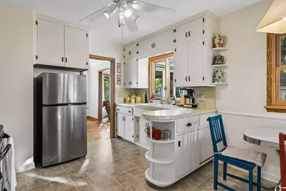 899 Fairview Avenue S, Saint Paul, MN 55116 - Photo 11