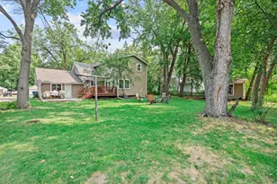 832 Lovell Ave W, Roseville, MN 55113 - Photo 3