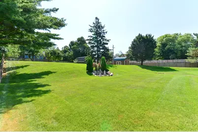 17400 Barrington Court, Minnetonka, MN 55345 - Photo 9