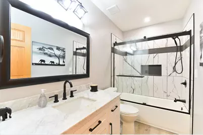 17400 Barrington Court, Minnetonka, MN 55345 - Photo 21