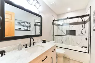 17400 Barrington Ct, Minnetonka, MN 55345 - Photo 21
