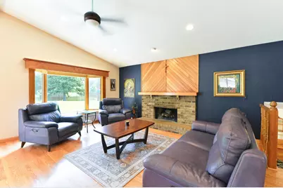 17400 Barrington Court, Minnetonka, MN 55345 - Photo 13