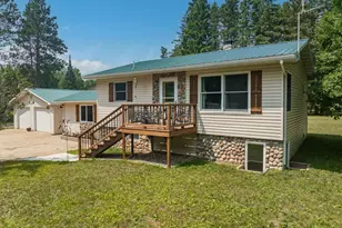 28249 Lost Lake Dr, Grand Rapids, MN 55744 - Photo 3