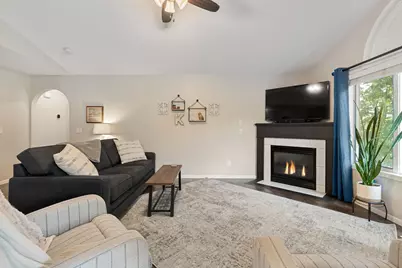 1624 Prairie Lane NE, Owatonna, MN 55060 - Photo 5