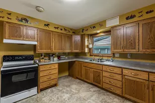 681 W 5th St, Winona, MN 55987 - Photo 5