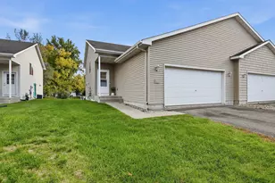 815 Ravoux Cir, Chaska, MN 55318 - Photo 49