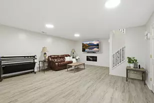 815 Ravoux Cir, Chaska, MN 55318 - Photo 29