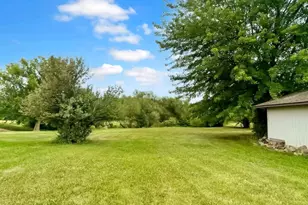 830 W 4th St, Rush City, MN 55069 - Photo 23