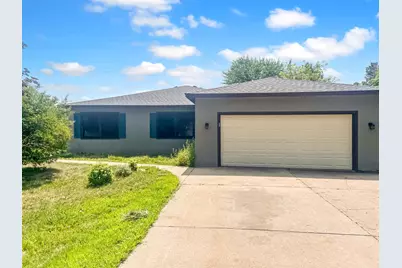 830 W 4th Street, Rush City, MN 55069 - Photo 1