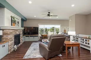 1290 Parkview Ct, Shakopee, MN 55379 - Photo 15