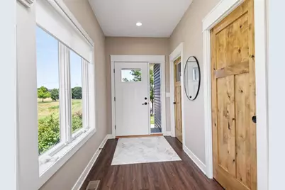 1290 Parkview Court, Shakopee, MN 55379 - Photo 5