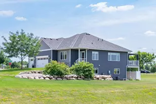 1290 Parkview Ct, Shakopee, MN 55379 - Photo 59