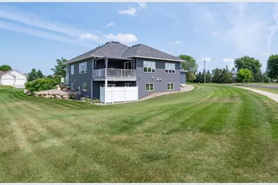 1290 Parkview Court, Shakopee, MN 55379 - Photo 57
