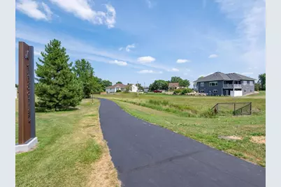 1290 Parkview Court, Shakopee, MN 55379 - Photo 61