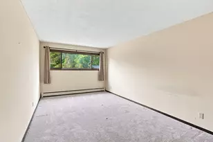 2495 Canabury Dr, Little Canada, MN 55117 - Photo 19
