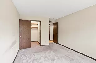 2495 Canabury Dr, Little Canada, MN 55117 - Photo 21