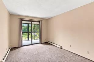 2495 Canabury Dr, Little Canada, MN 55117 - Photo 25