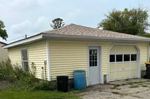 206 E 3rd St, Starbuck, MN 56381 - Photo 41