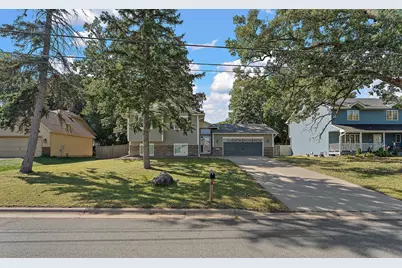 2241 7th Street N, North Saint Paul, MN 55109 - Photo 3