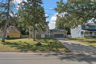 2241 7th St N, North Saint Paul, MN 55109 - Photo 3