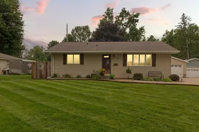 737 13th Street NE, Owatonna, MN 55060 - Photo 1