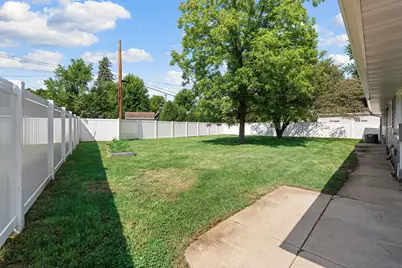 105 21st Street NW, Austin, MN 55912 - Photo 21