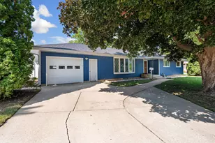 105 21st St NW, Austin, MN 55912 - Photo 1
