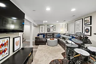 101 E 48th St, Minneapolis, MN 55419 - Photo 25