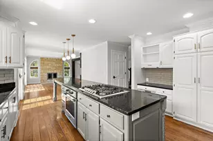 1504 Fairfield Rd S, Minnetonka, MN 55305 - Photo 9