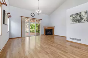 1767 Fescue Ct, Shakopee, MN 55379 - Photo 7