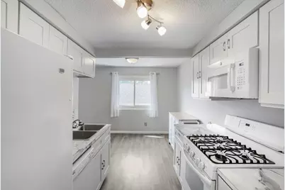 12217 Drake Street NW, Coon Rapids, MN 55448 - Photo 9