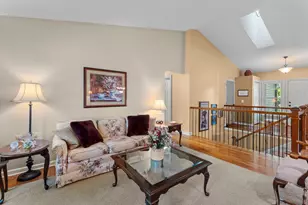 160 Bluff Ridge Ct, Chanhassen, MN 55317 - Photo 17