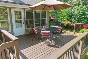 160 Bluff Ridge Ct, Chanhassen, MN 55317 - Photo 51