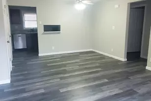 325 W 9th St, New Richmond, WI 54017 - Photo 5