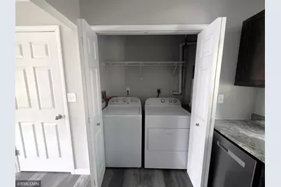 325 W 9th Street #B, New Richmond, WI 54017 - Photo 13