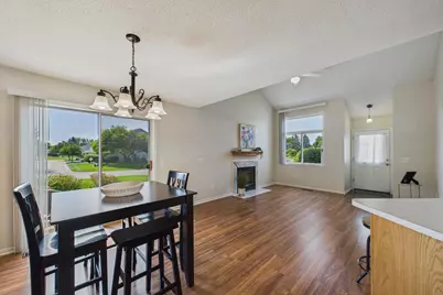 7797 Hemingway Avenue S, Cottage Grove, MN 55016 - Photo 11