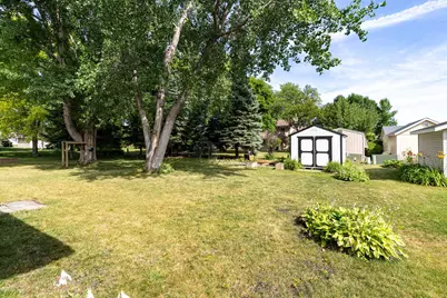 511 4th Avenue NE, Crookston, MN 56716 - Photo 3