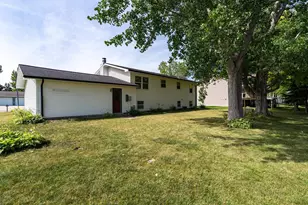 511 4th Ave NE, Crookston, MN 56716 - Photo 33